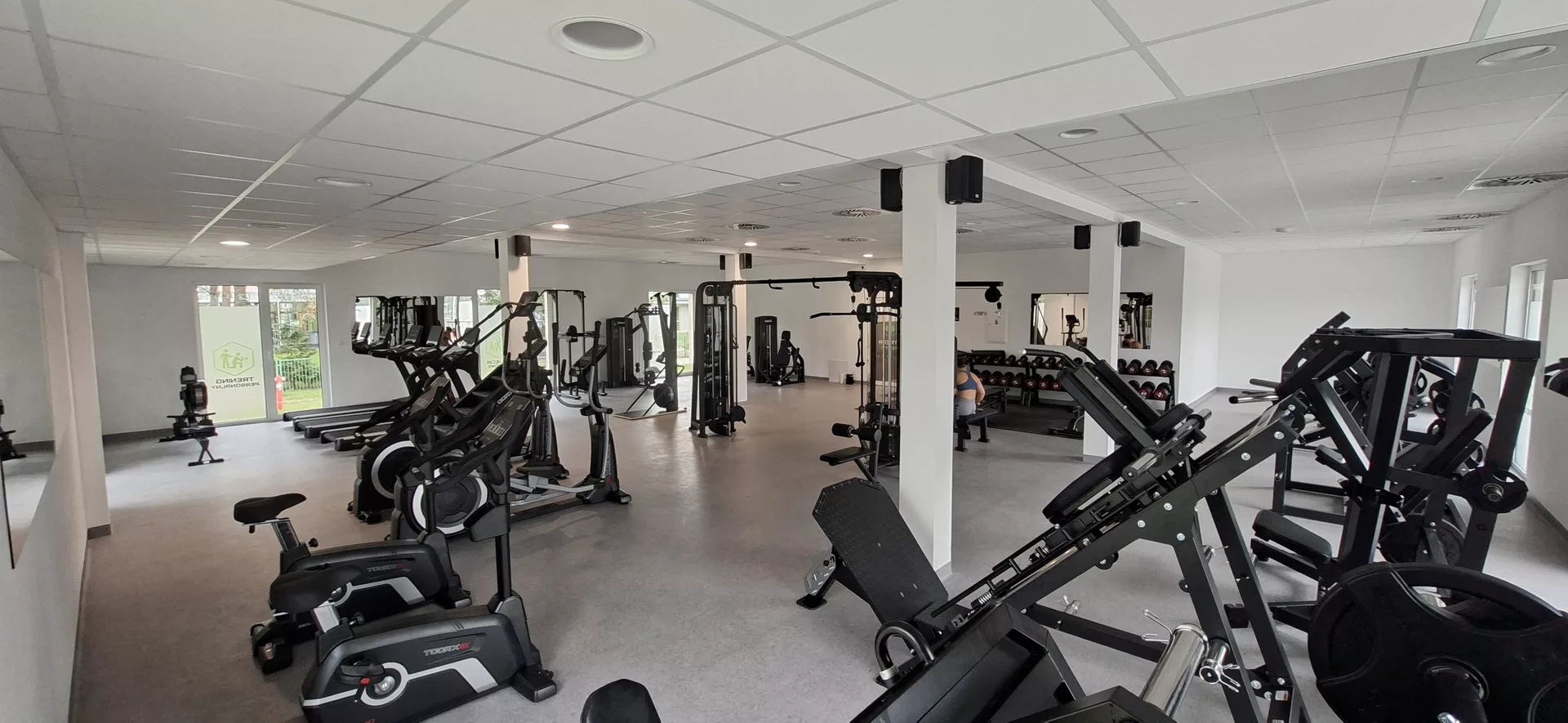 B - fit Żarów